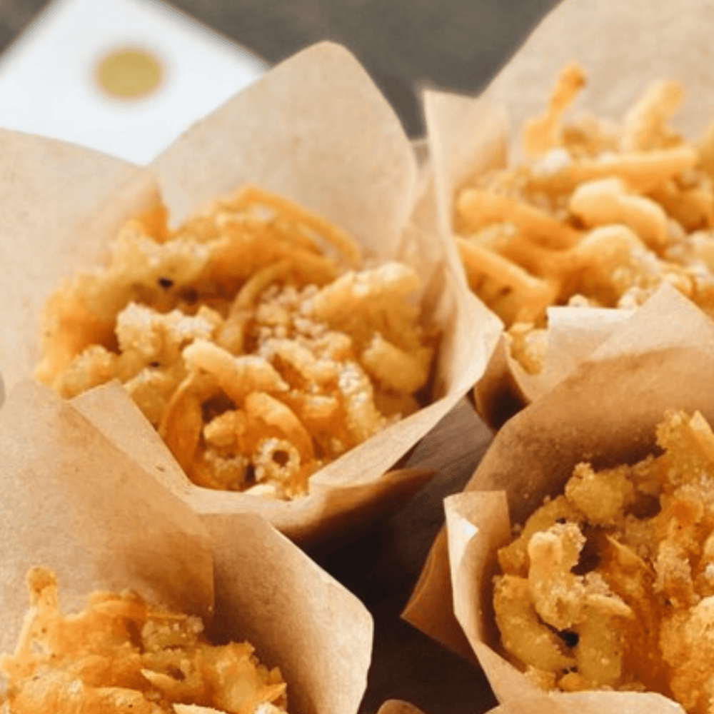 Easy Mac and Cheez Cups Whether For The Kids' Lunch Or A Quick Dinner