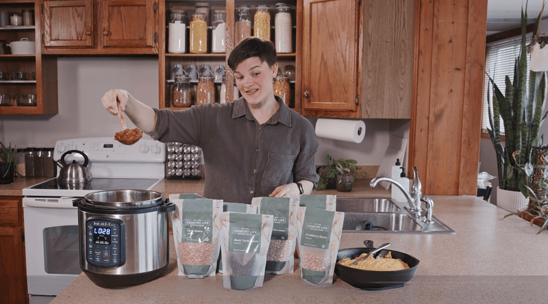 Instant Pot Bean Chili Served With Homemade Cornbread - Country Life Natural Foods