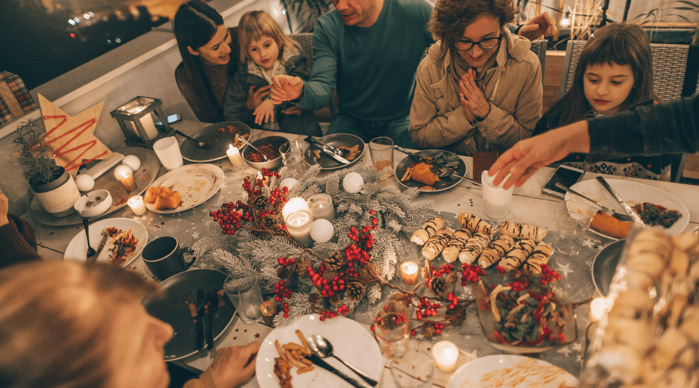 12 Tips To Make Healthy Eating Easier During The Holidays