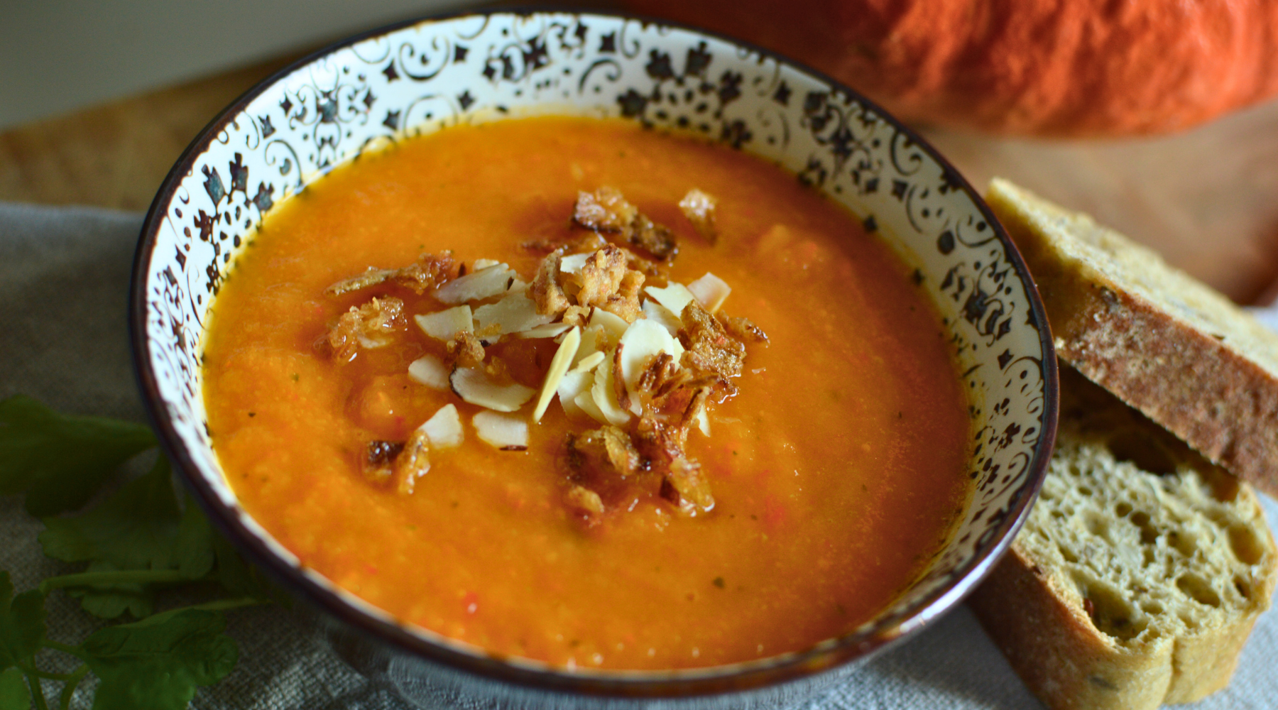An Easy Roasted Tomato & Pumpkin Soup for Cozy Days