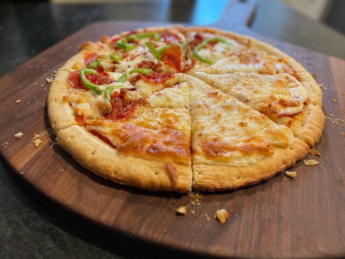 Walnut Pizza Peel 22" x 16", Pizza Paddle, Pizza Board, Pizza Shovel, Wood Pizza Peel Made in the USA - Country Life Natural Foods