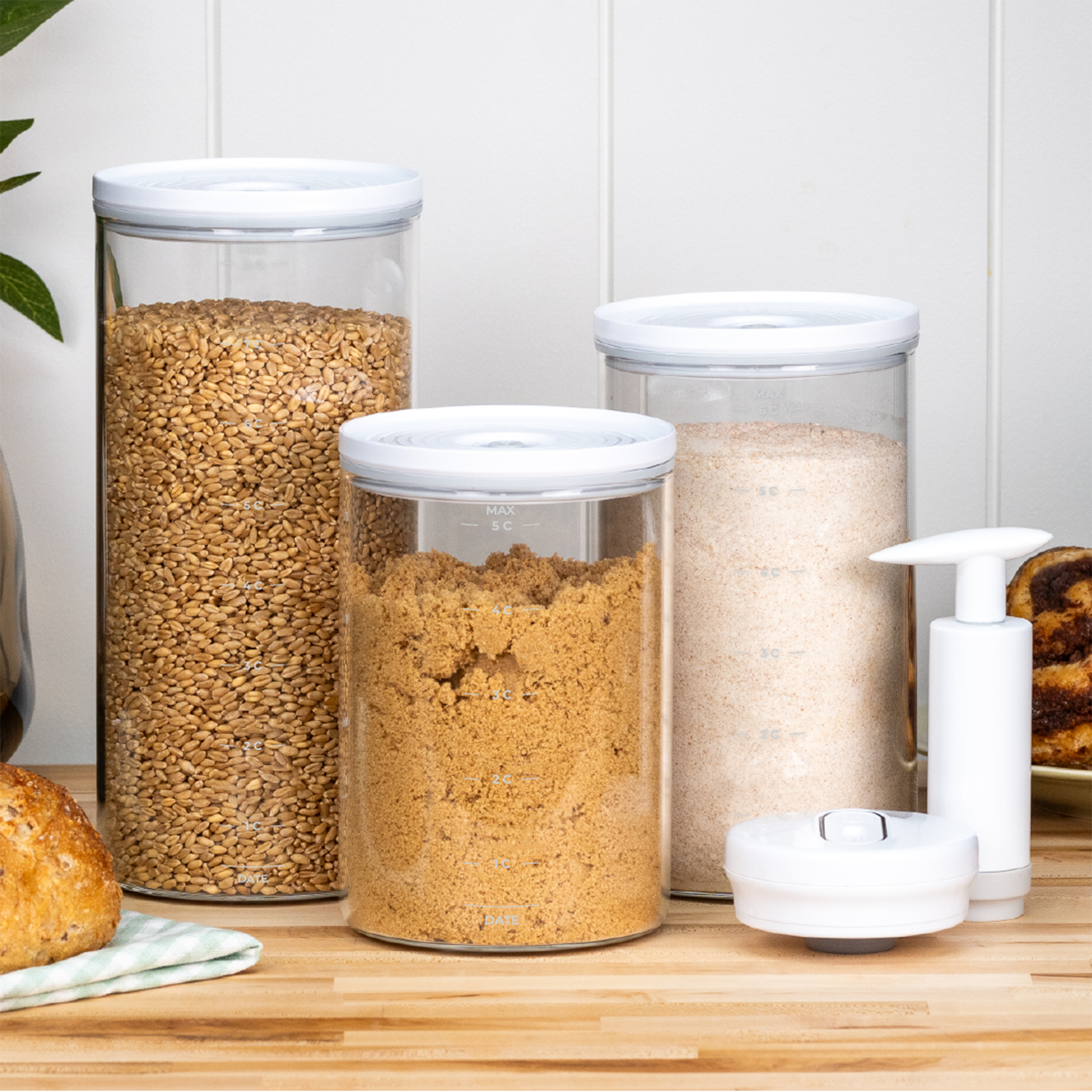 
                  
                    Glass Vacuum Seal Containers - Set of 3 - Country Life Natural Foods
                  
                