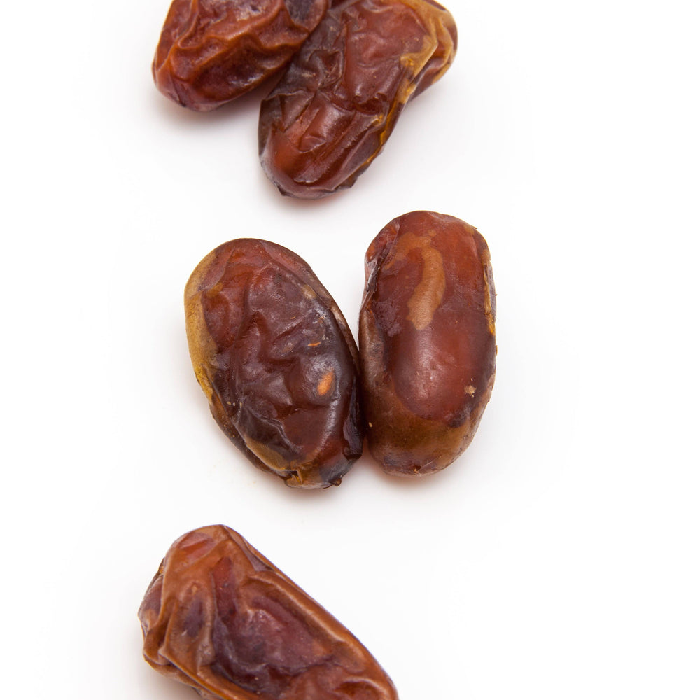 
                  
                    Dates, Halawi, Whole, Organic - Country Life Natural Foods
                  
                